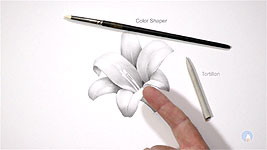 Mike's three preferred blending tools and their uses in pencil drawing